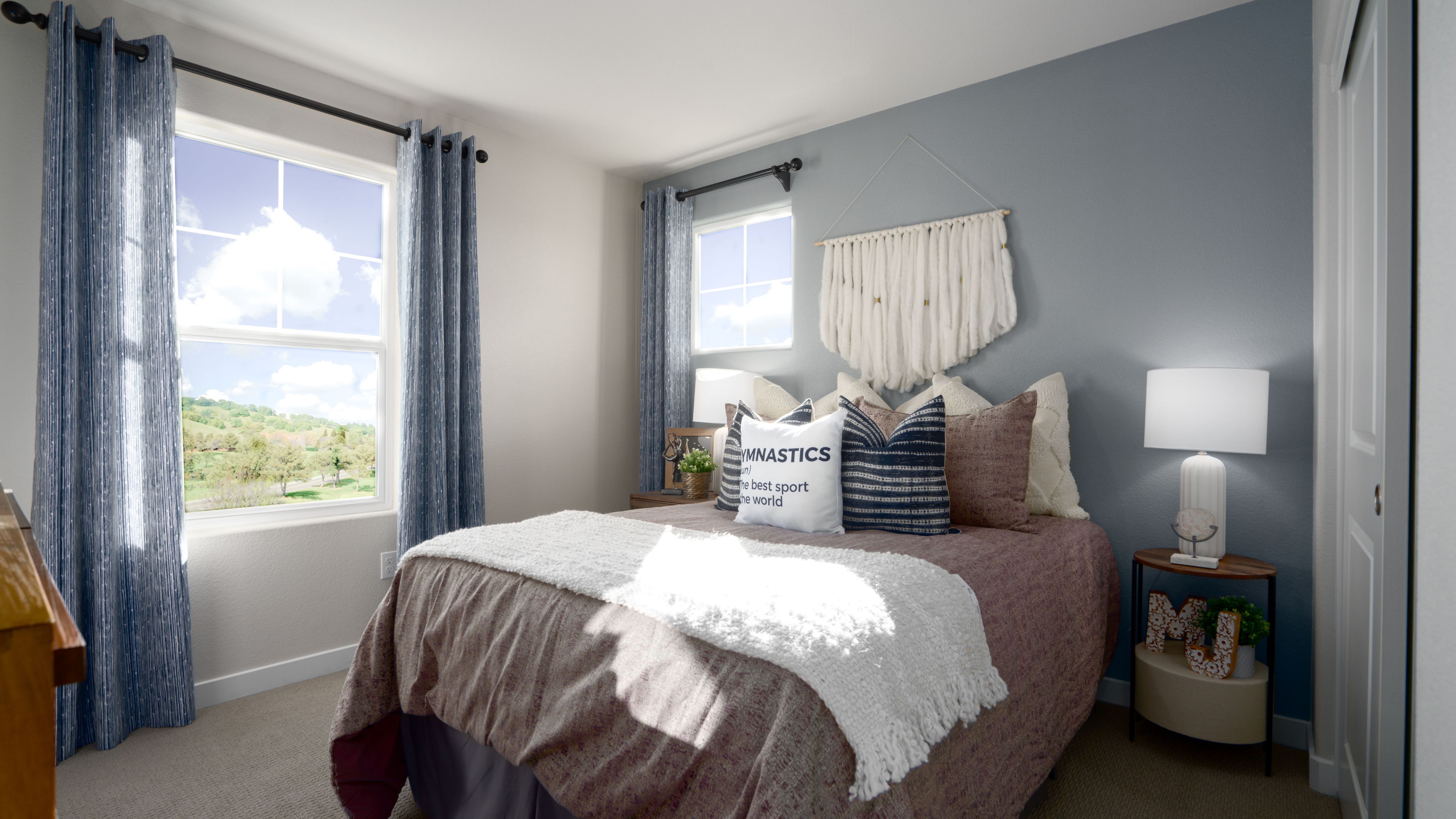 07 221 school st new web